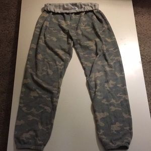 Madison&berkeley Camo sweat pants